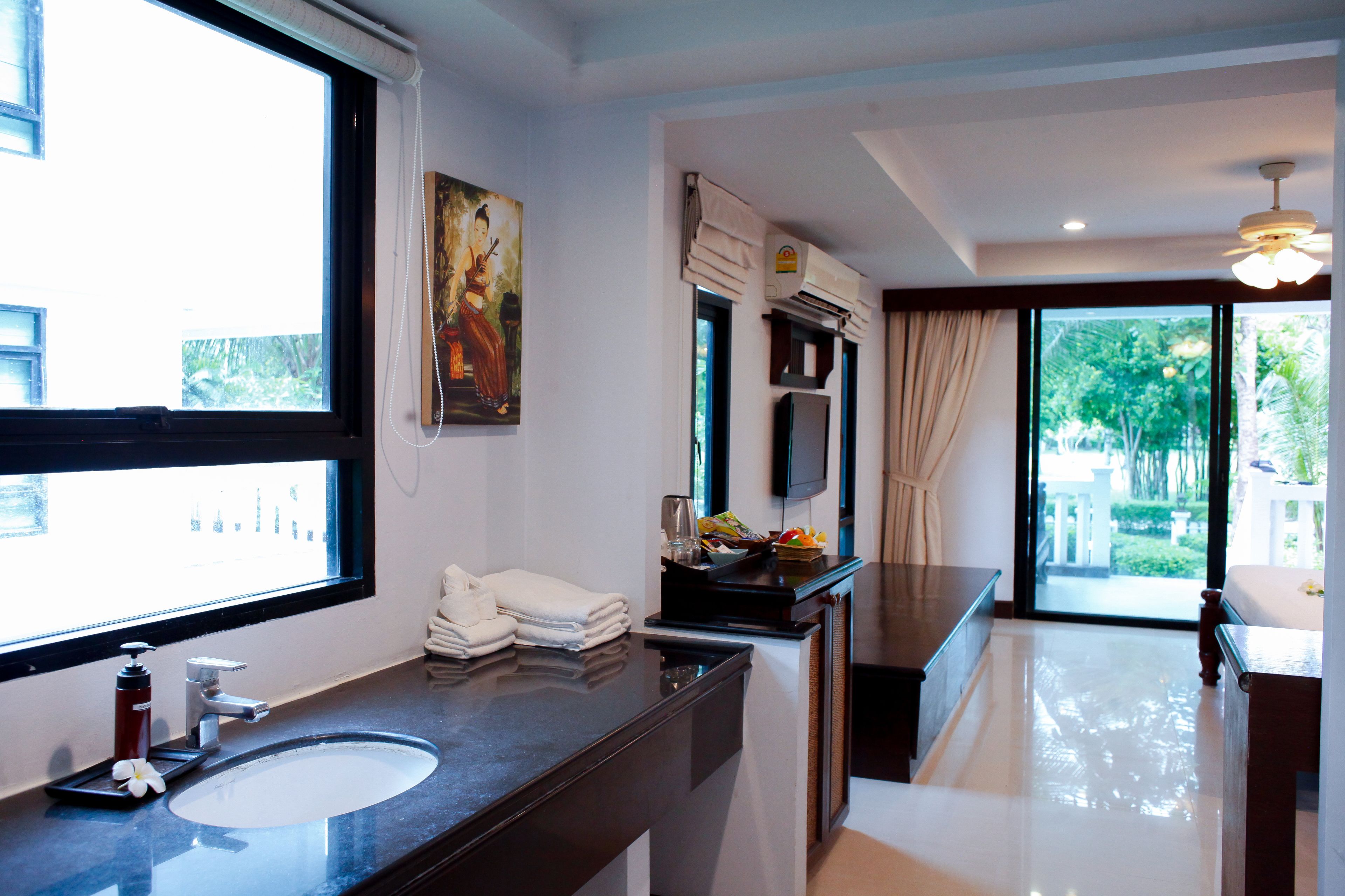 Racha Island Resort