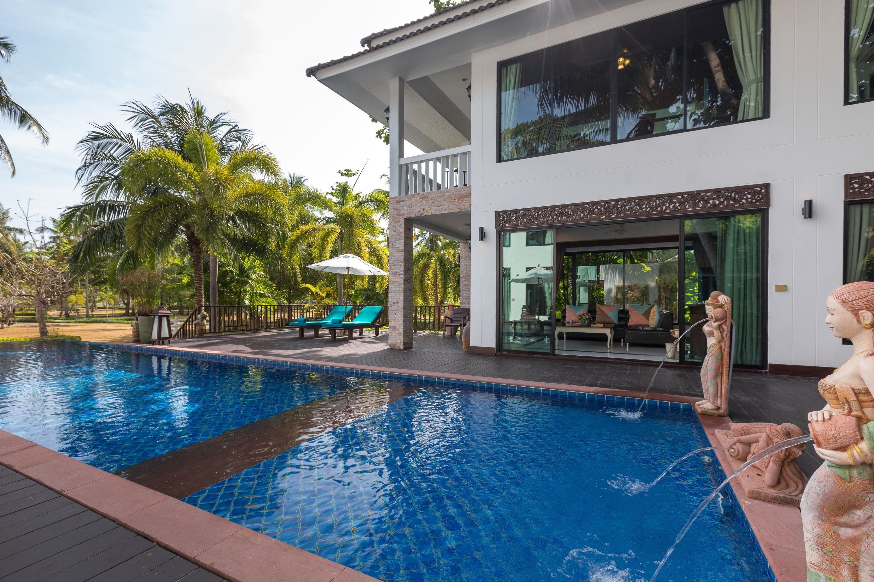 Racha Island Resort