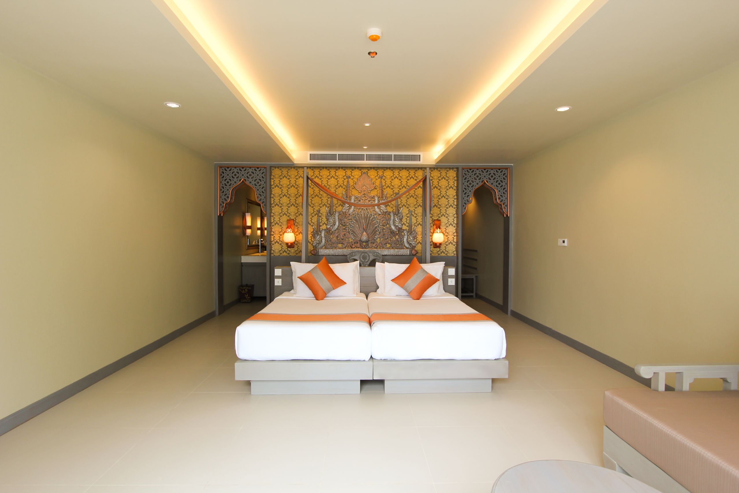 Maikhao Palm Beach Resort