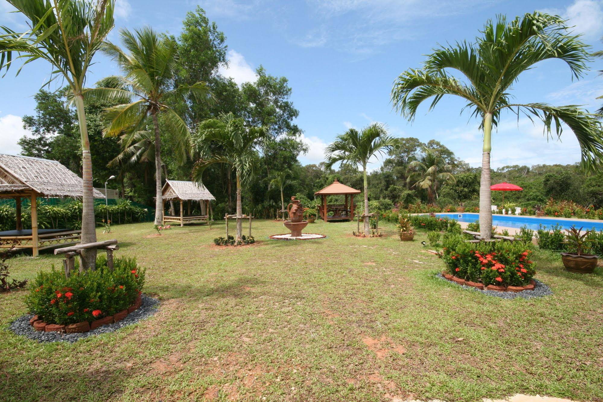 Orchidilla Phuket Mai khao Residence