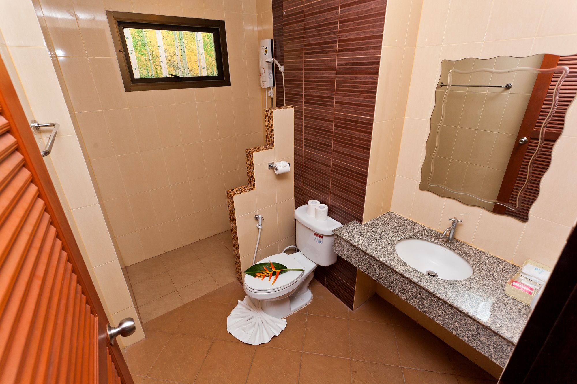 Kata Silver Sand Hotel