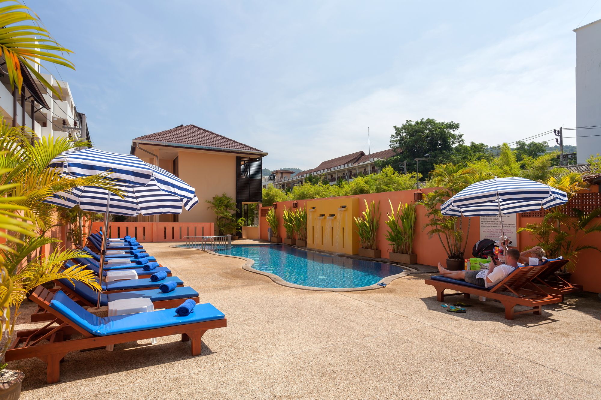 Kata Silver Sand Hotel