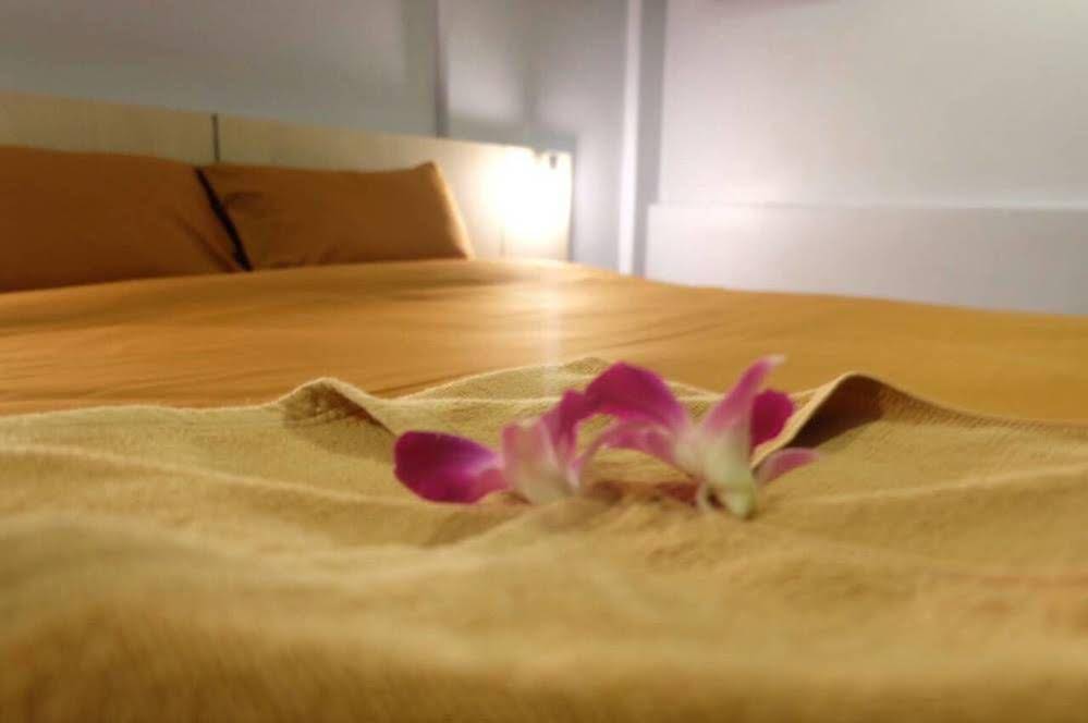 Loma Hostel At Phuket Town
