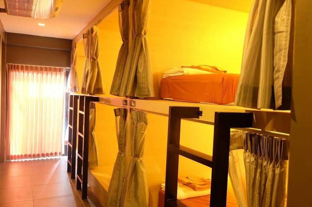 Loma Hostel At Phuket Town