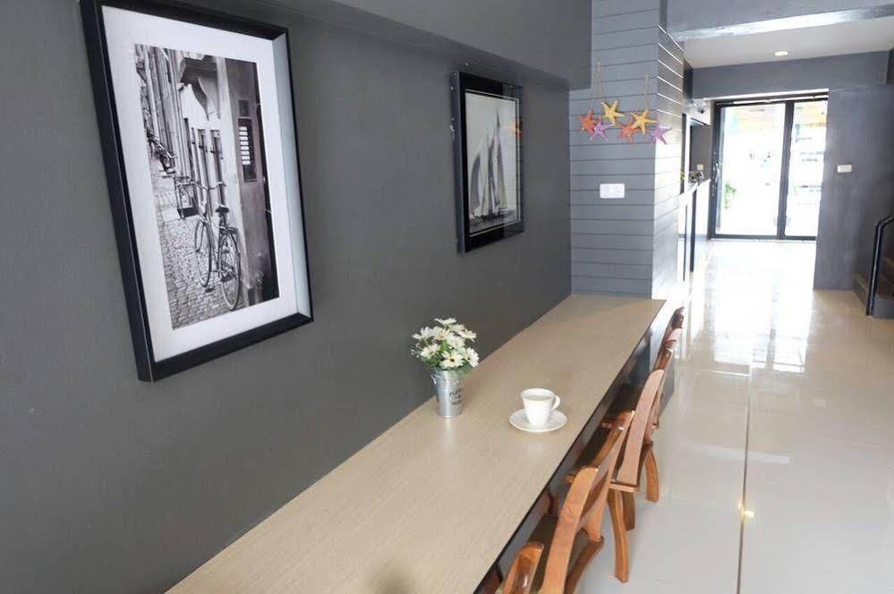 Loma Hostel At Phuket Town