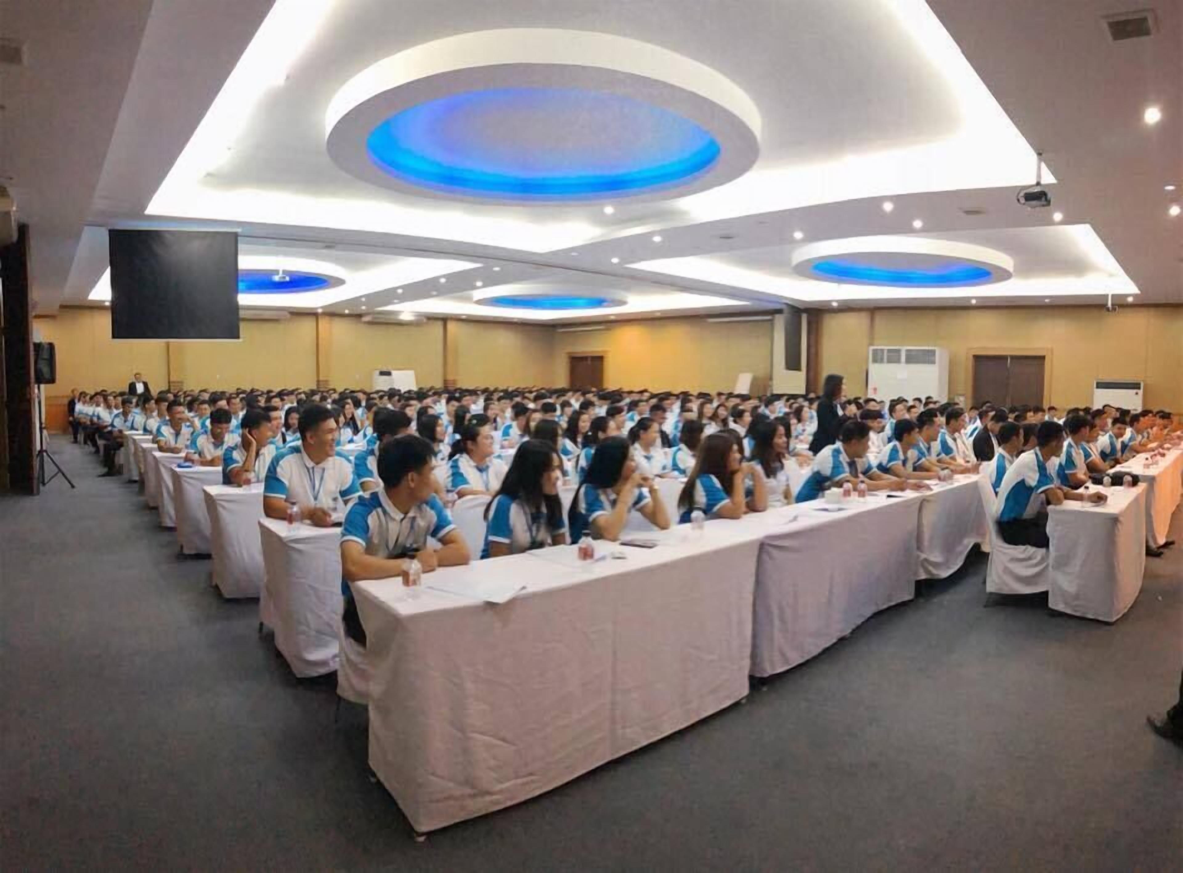 R2 Zleeping Boutique Hotel