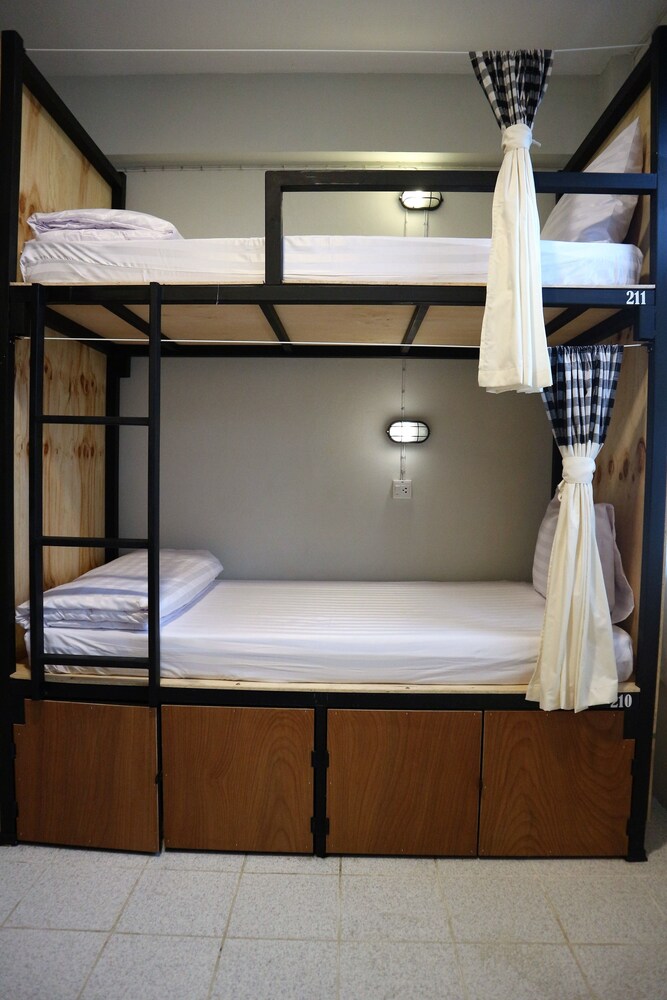 The Neighbors Hostel