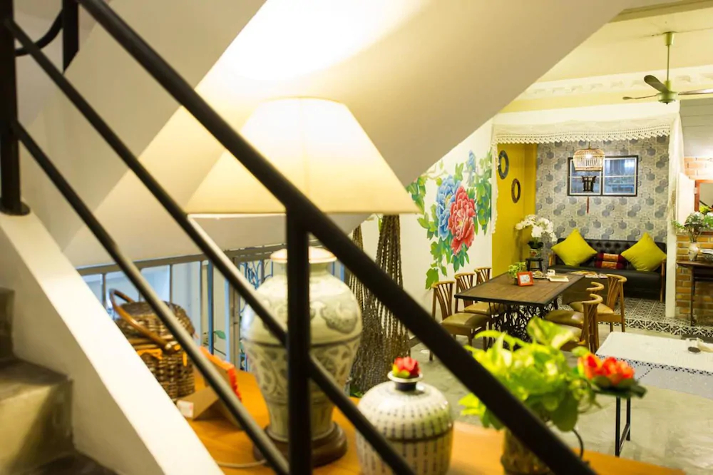 The Neighbors Hostel