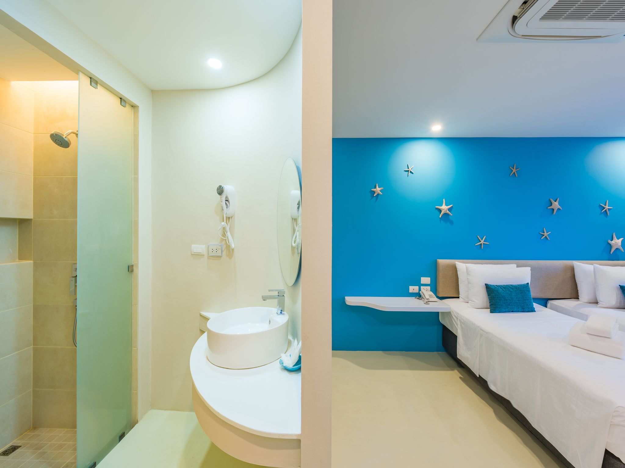 Hotel Tide