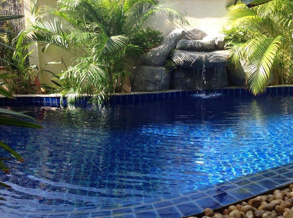 Aree's Lagoon House