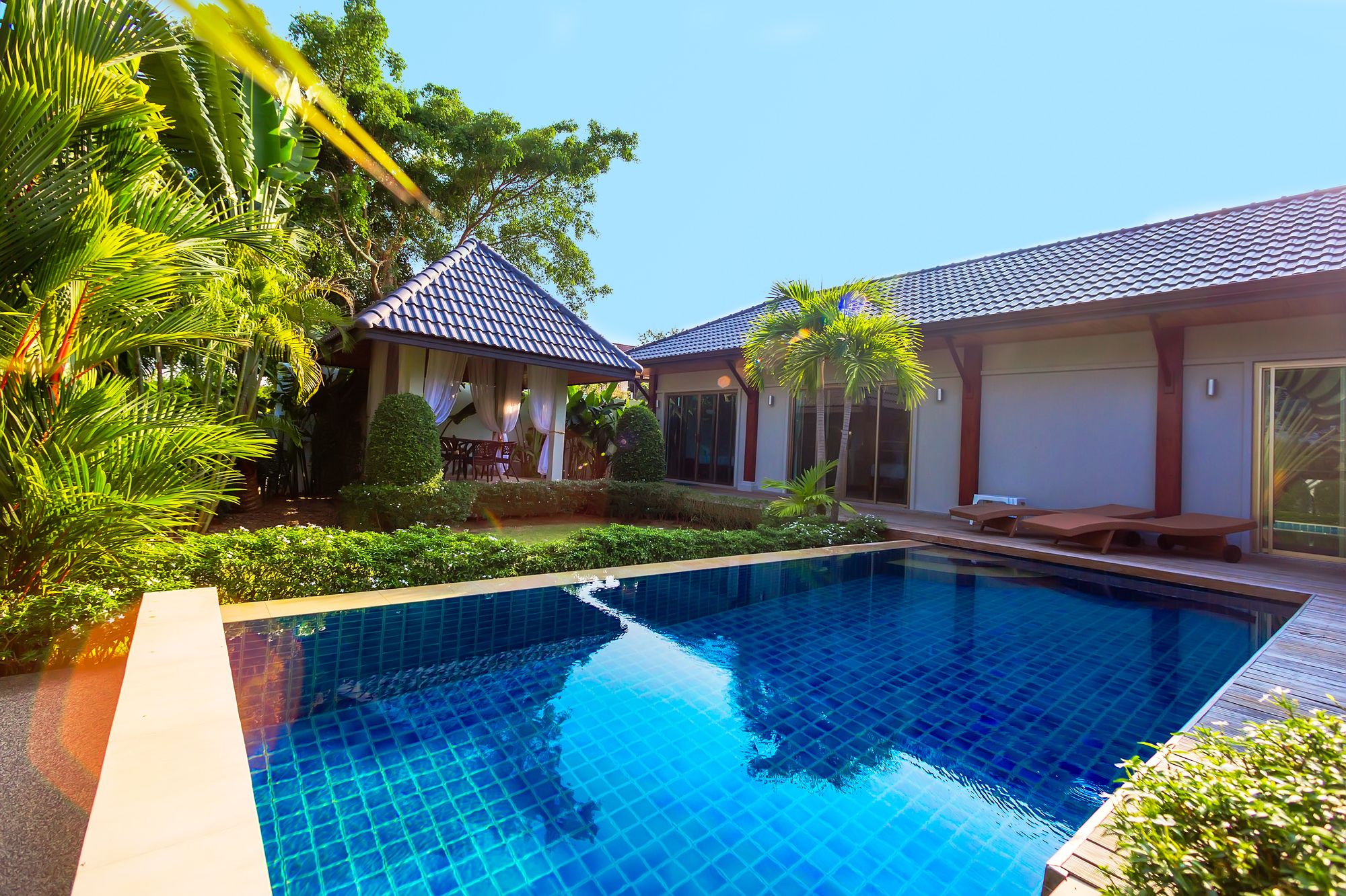 Baan Bua Estate by Tropiclook