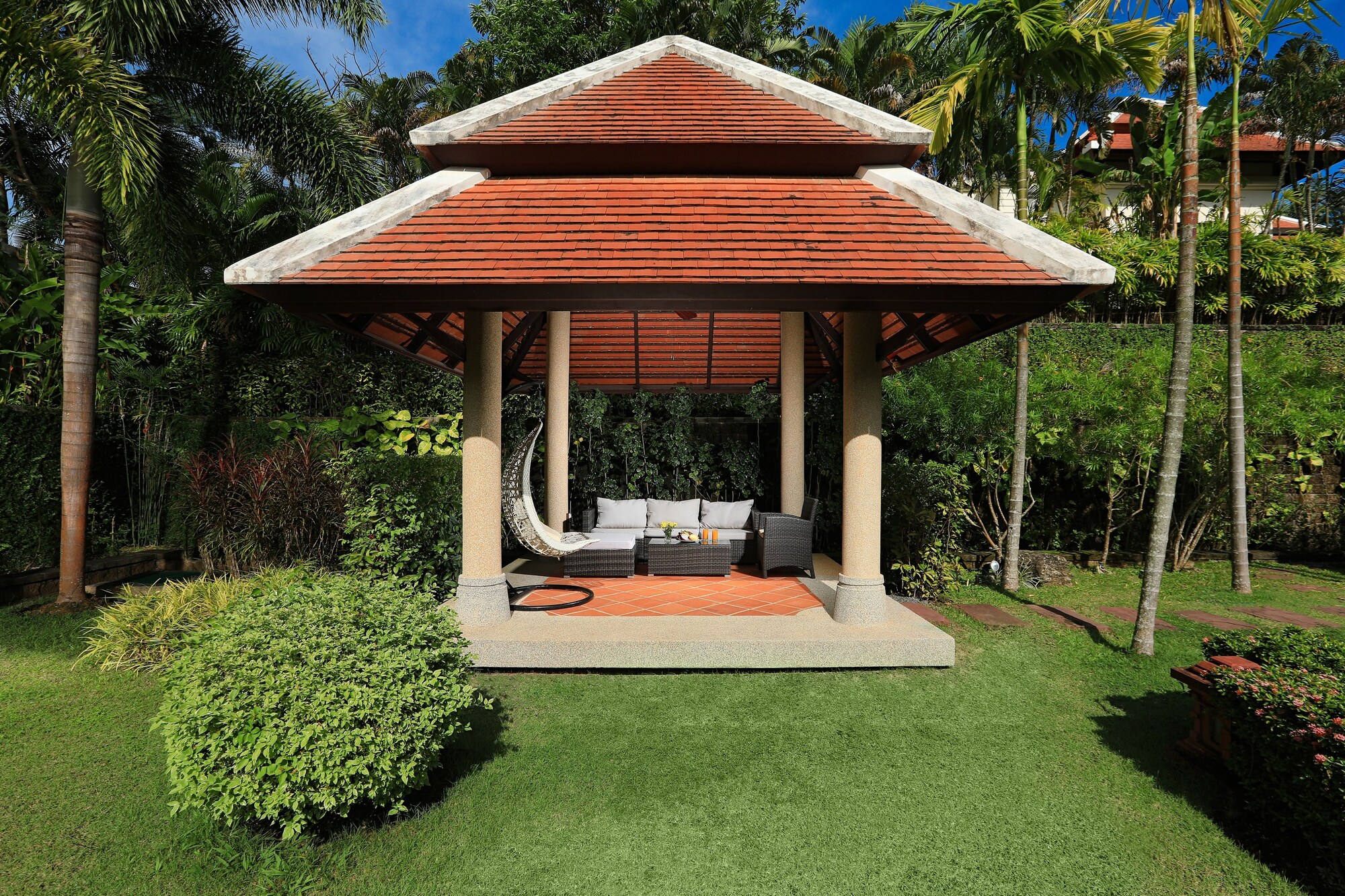 Baan Bua Estate by Tropiclook