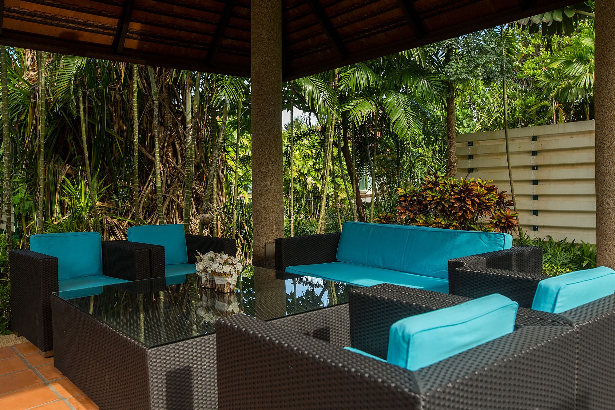 Baan Bua Estate by Tropiclook