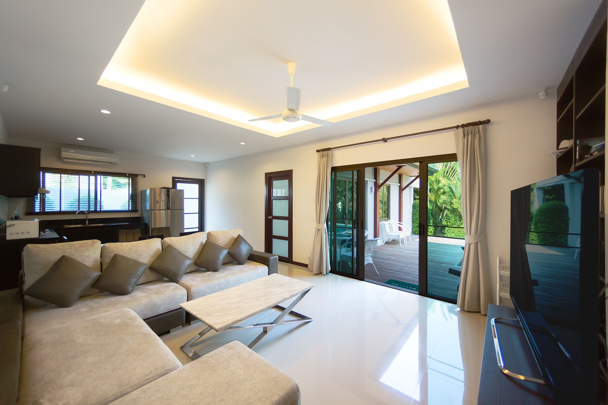Baan Bua Estate by Tropiclook