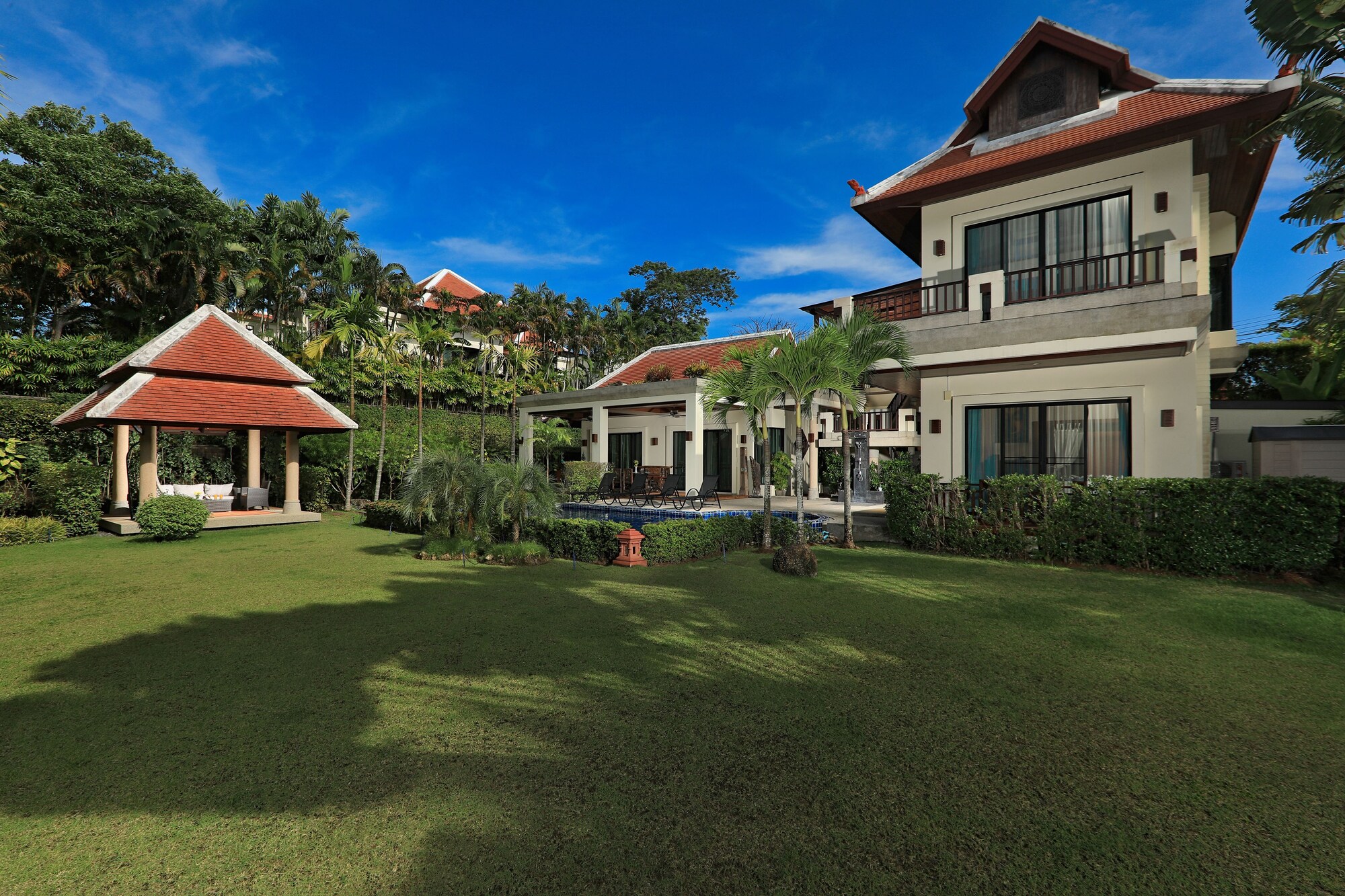 Baan Bua Estate by Tropiclook