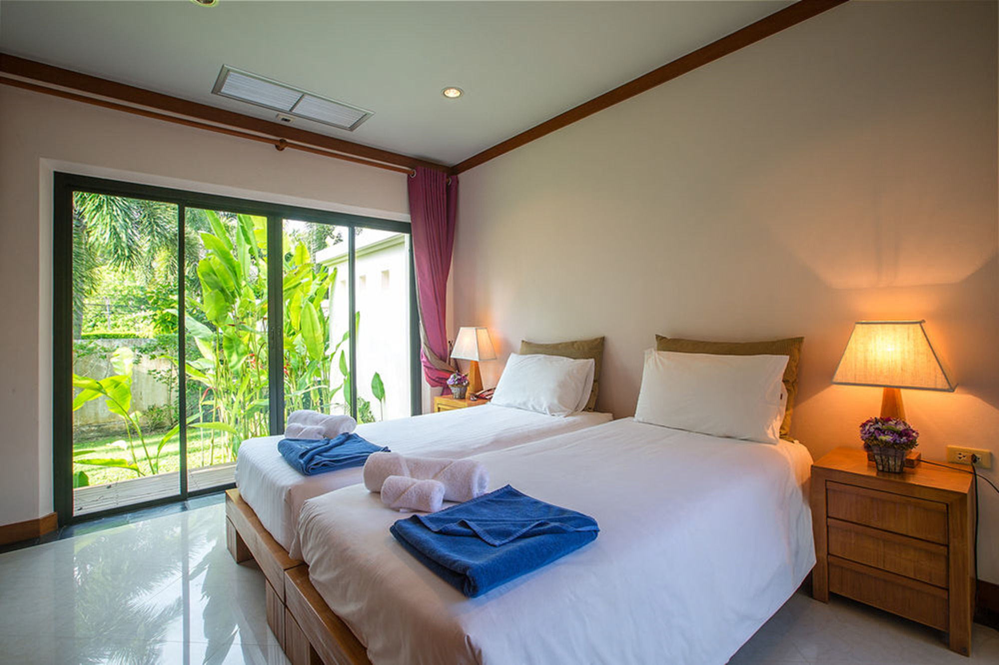 Baan Bua Estate by Tropiclook