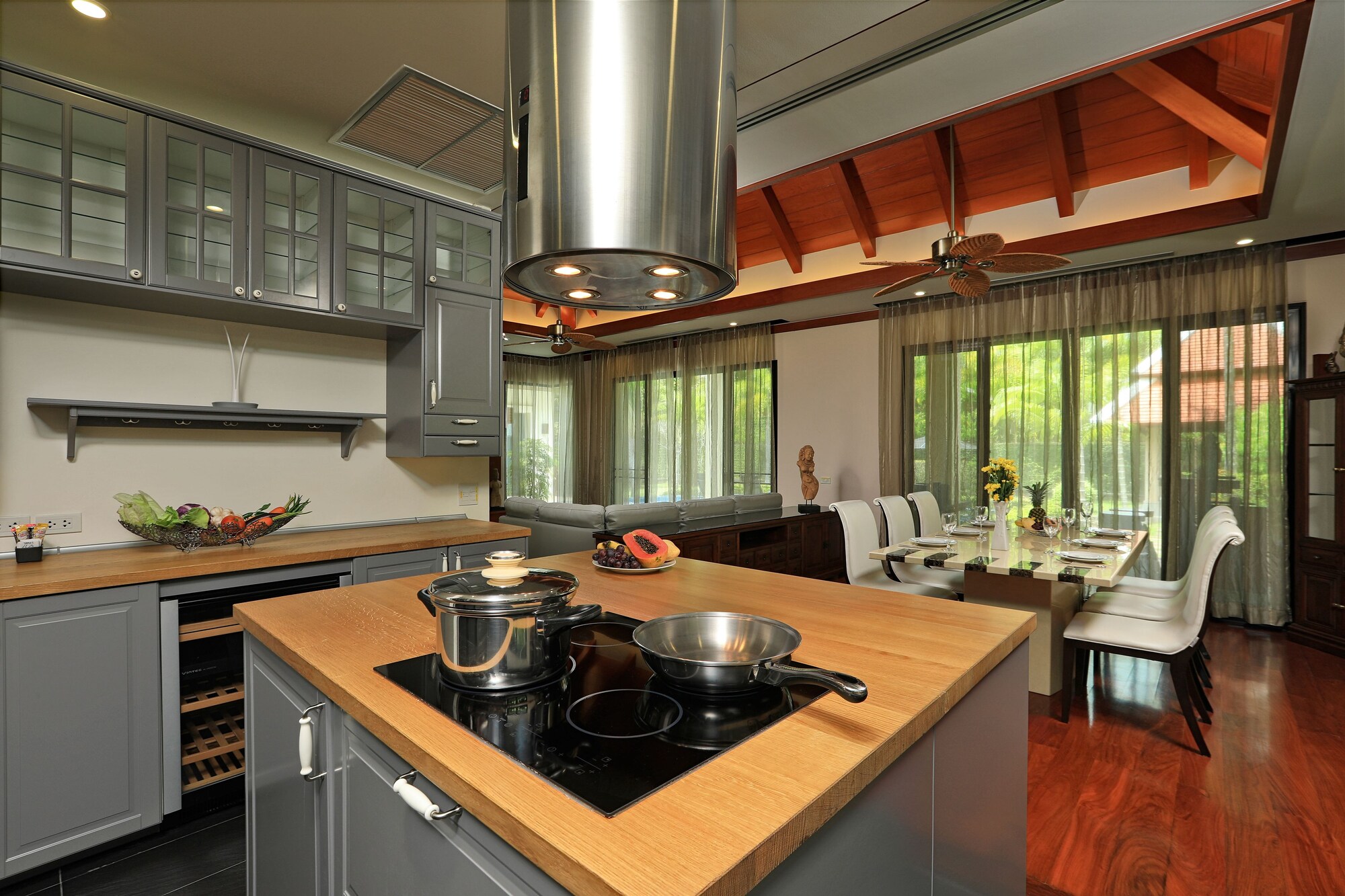 Baan Bua Estate by Tropiclook