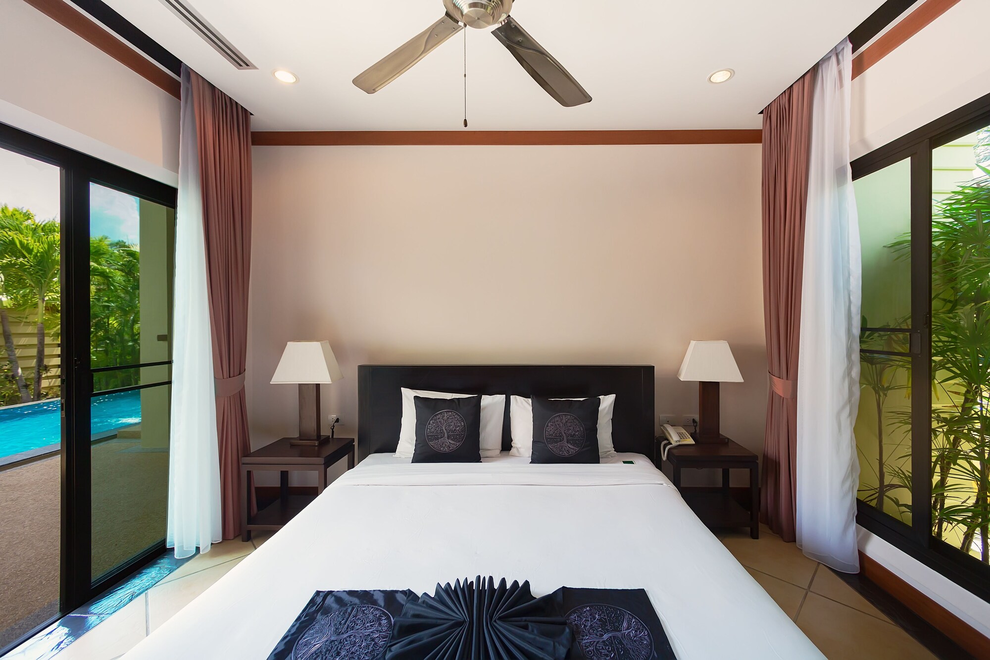Baan Bua Estate by Tropiclook
