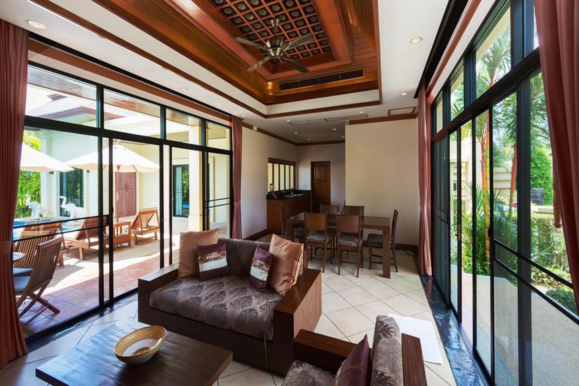 Baan Bua Estate by Tropiclook