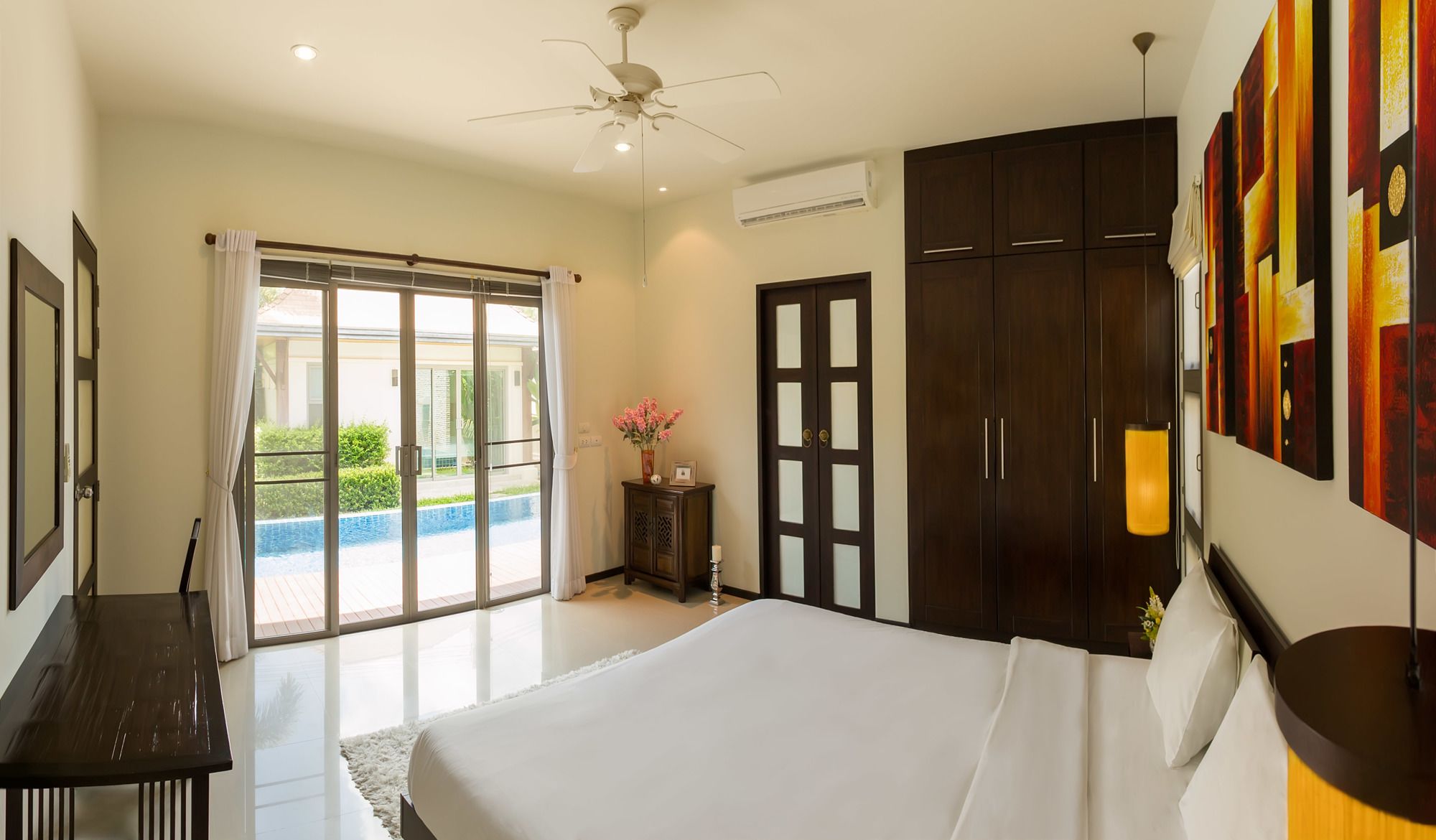 Niche Villas by TropicLook