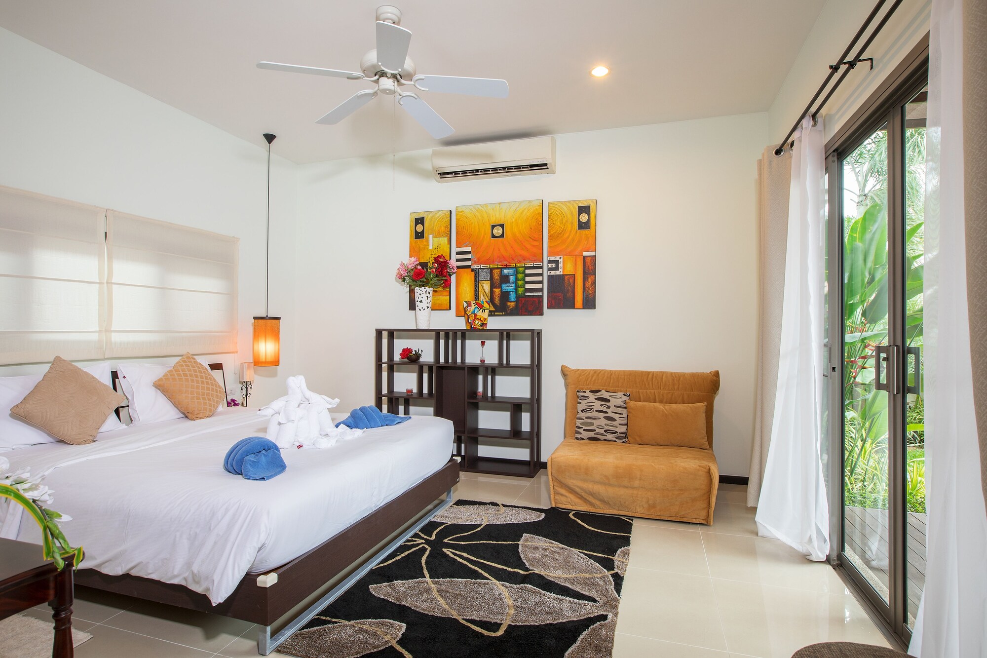 Niche Villas by TropicLook