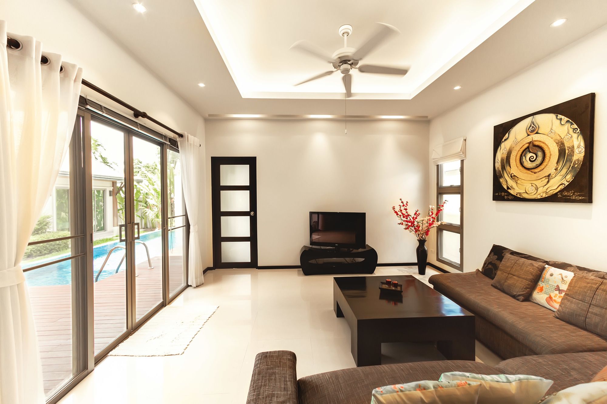 Niche Villas by TropicLook