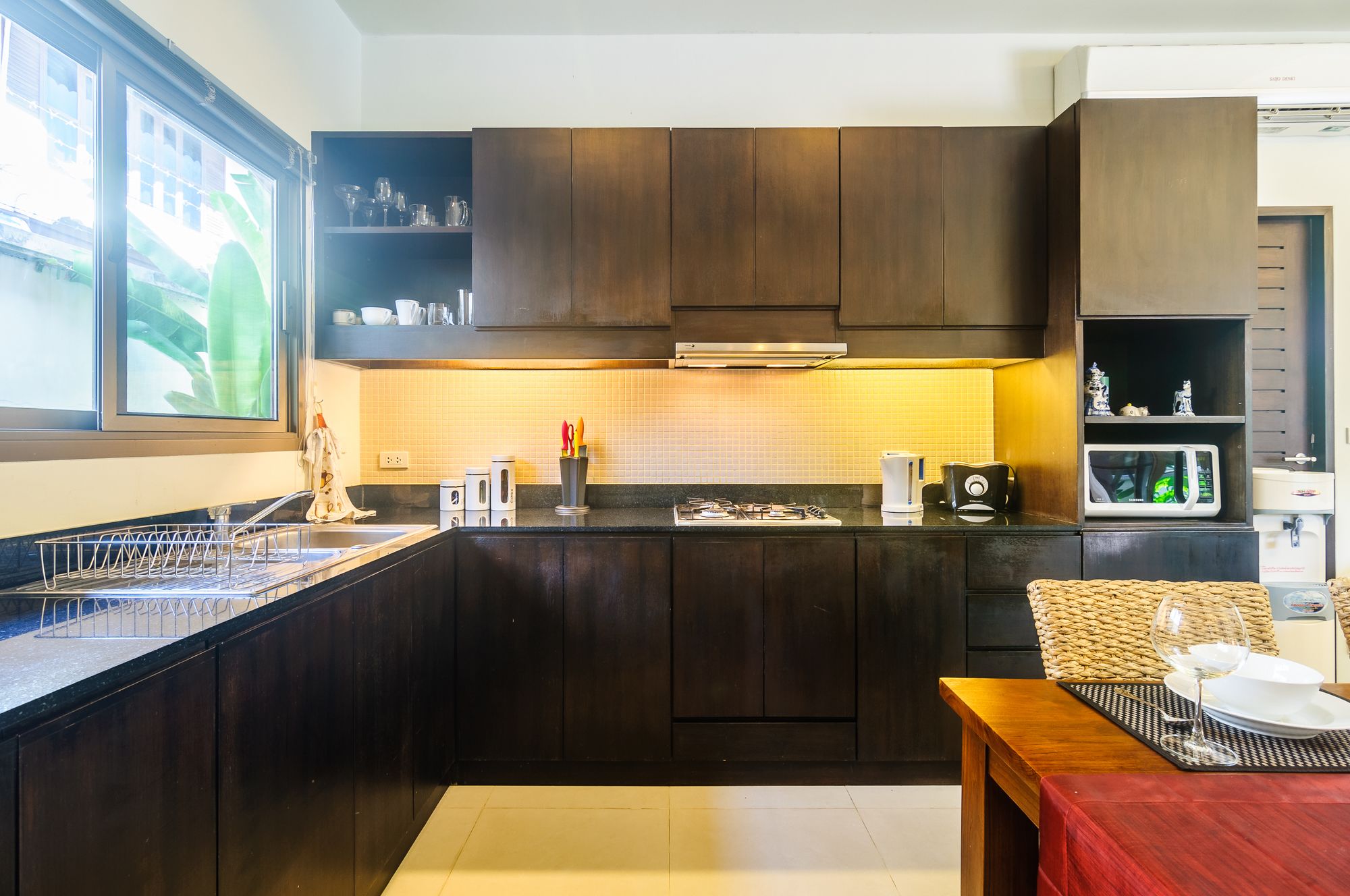Niche Villas by TropicLook