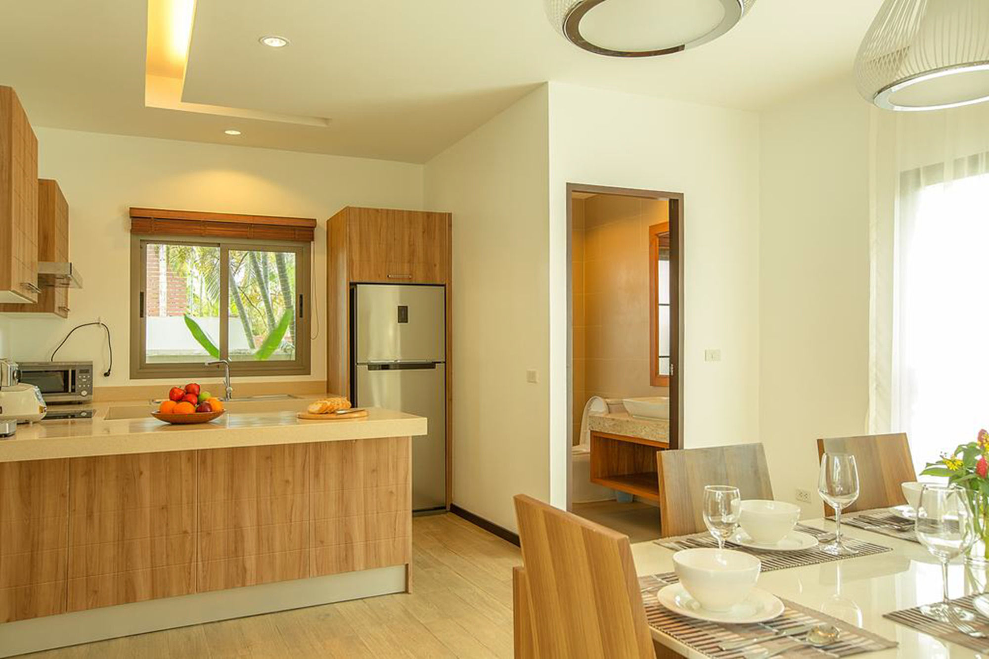 Shanti Estate by Tropiclook
