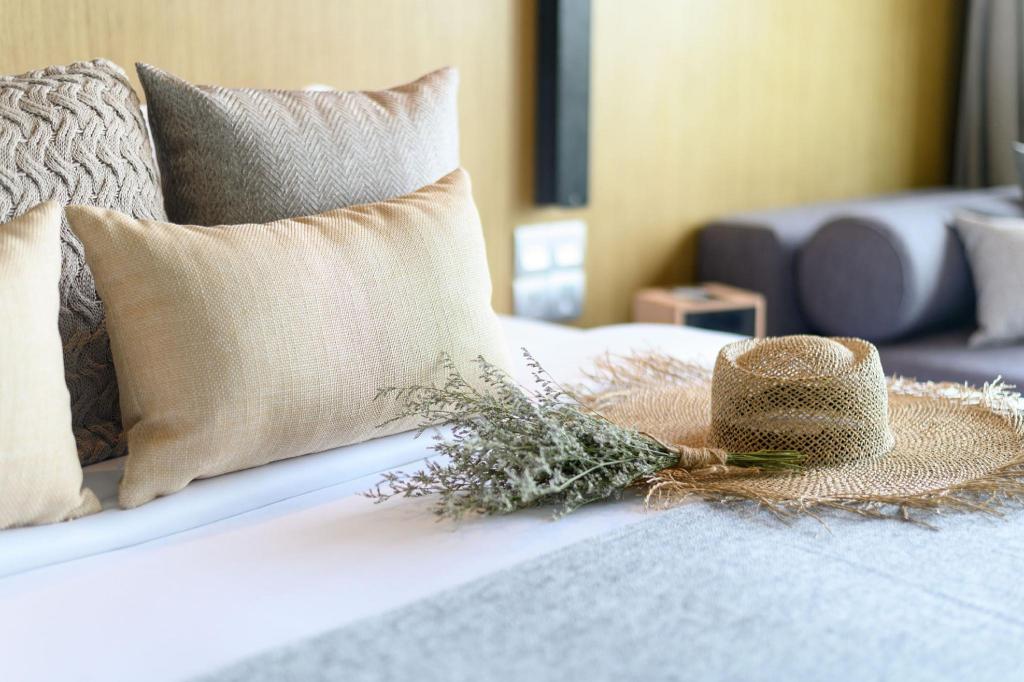 Wyndham Grand Nai Harn Beach Phuket