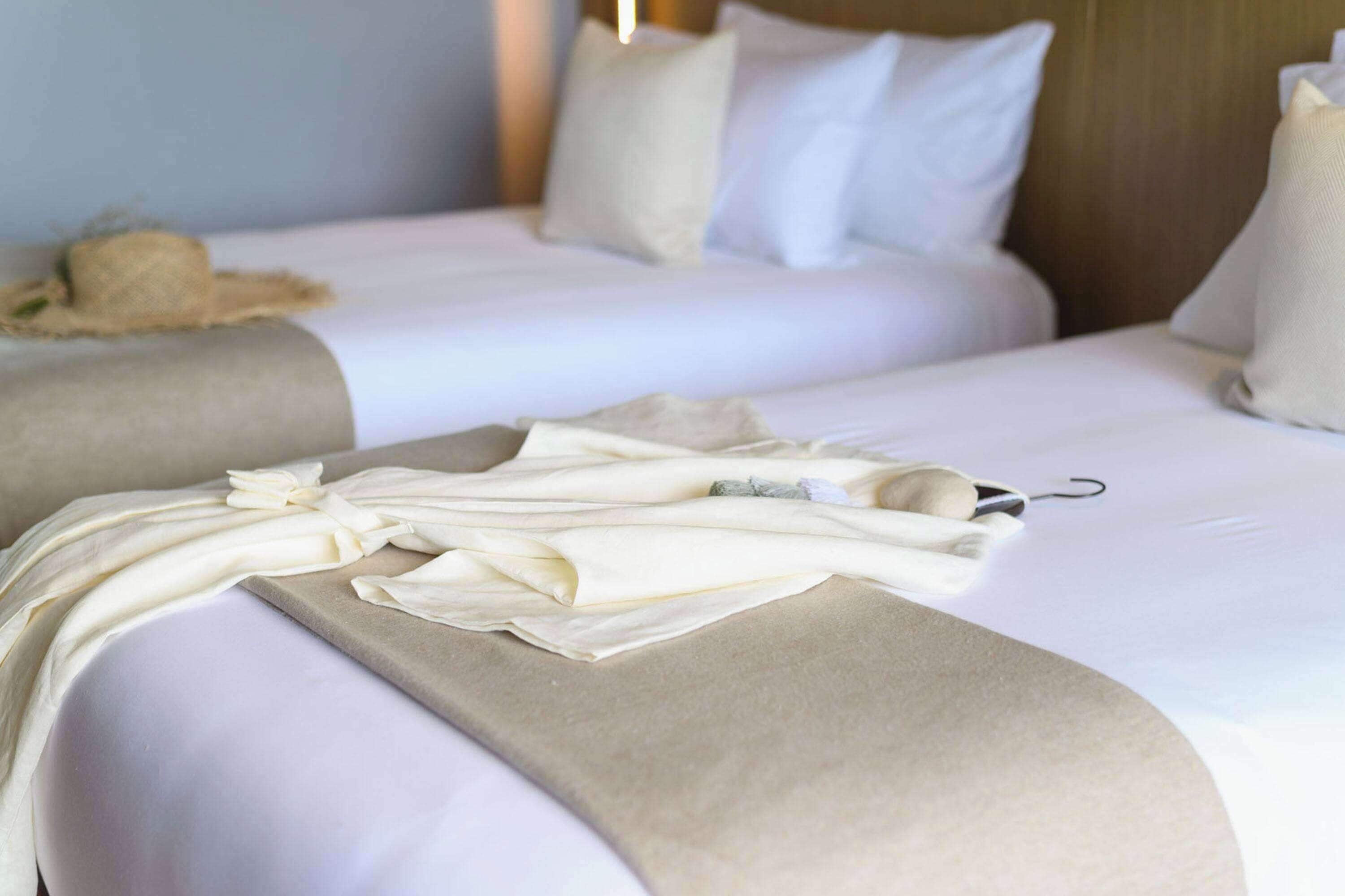 Wyndham Grand Nai Harn Beach Phuket