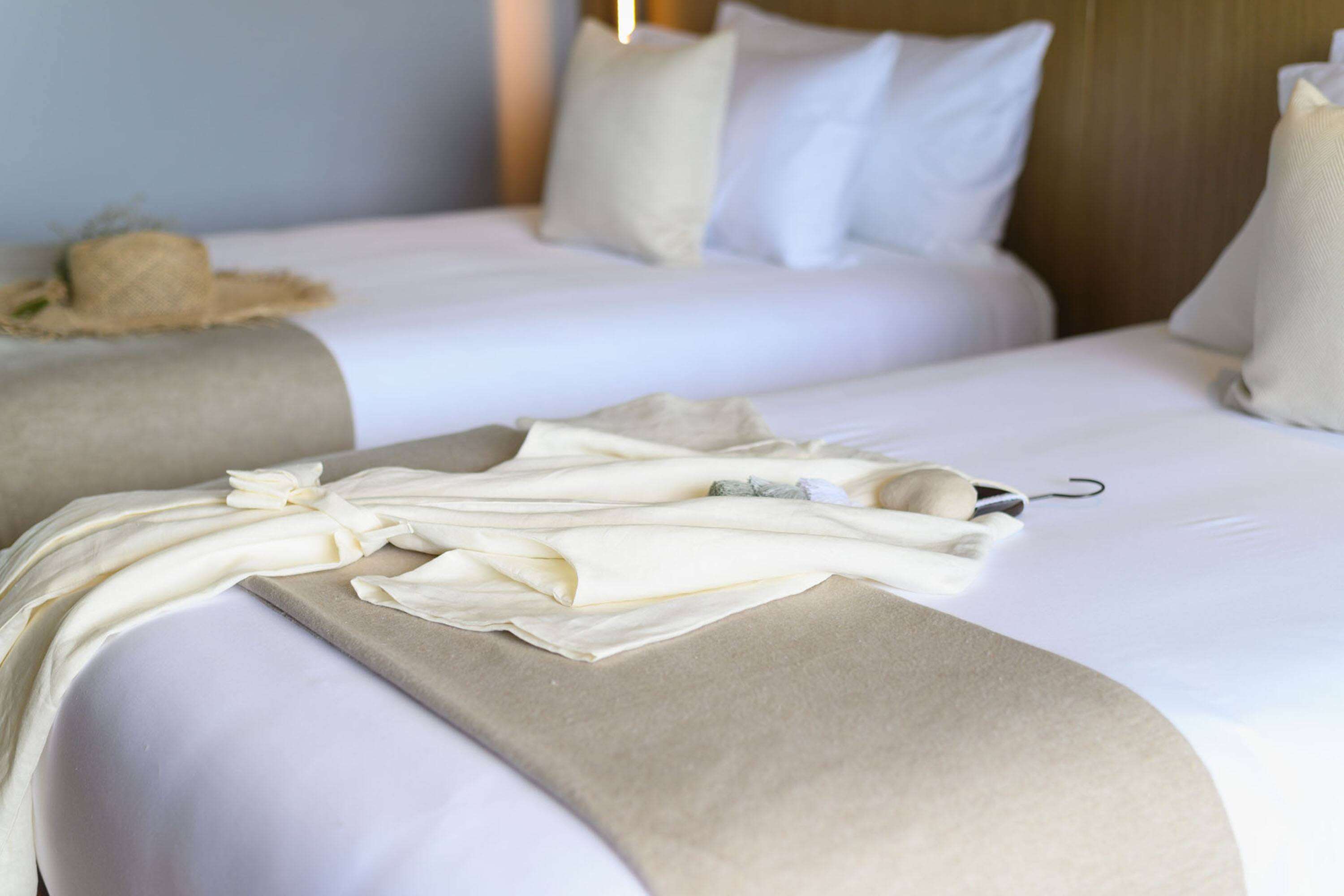 Wyndham Grand Nai Harn Beach Phuket