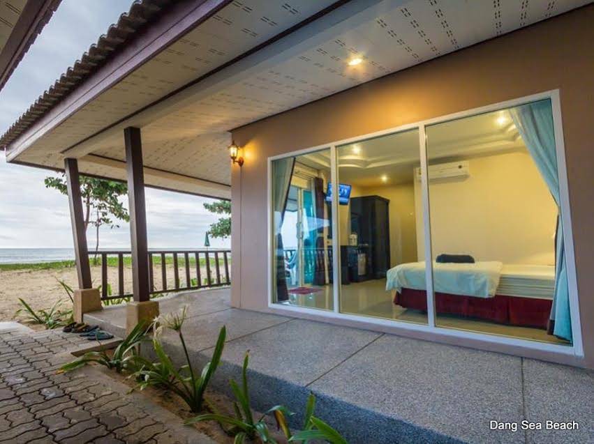 Dang Sea Beach Bungalow