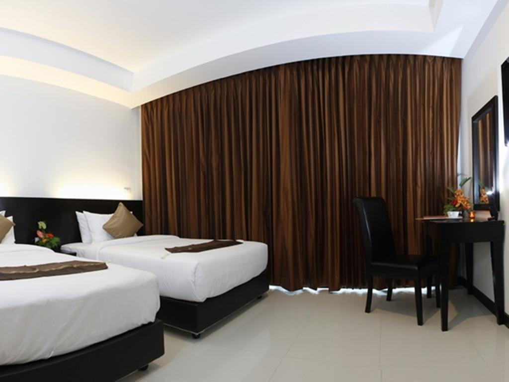 Nai Yang Beach Hotel