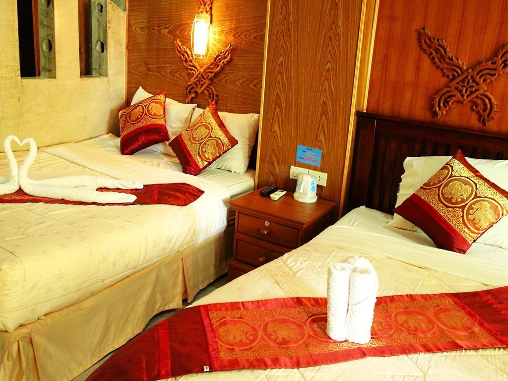 Ruan Mai Nai Yang Beach Resort