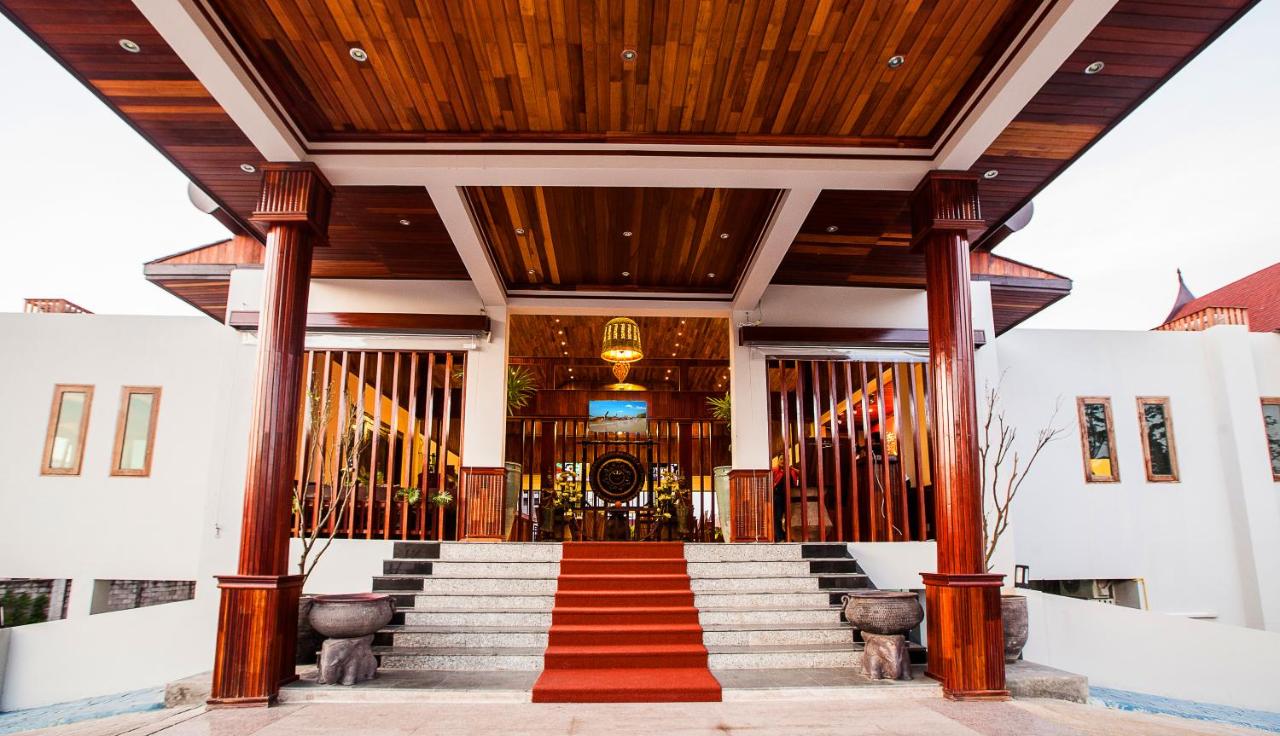 Howard Johnson by Wyndham Phuket Naiyang