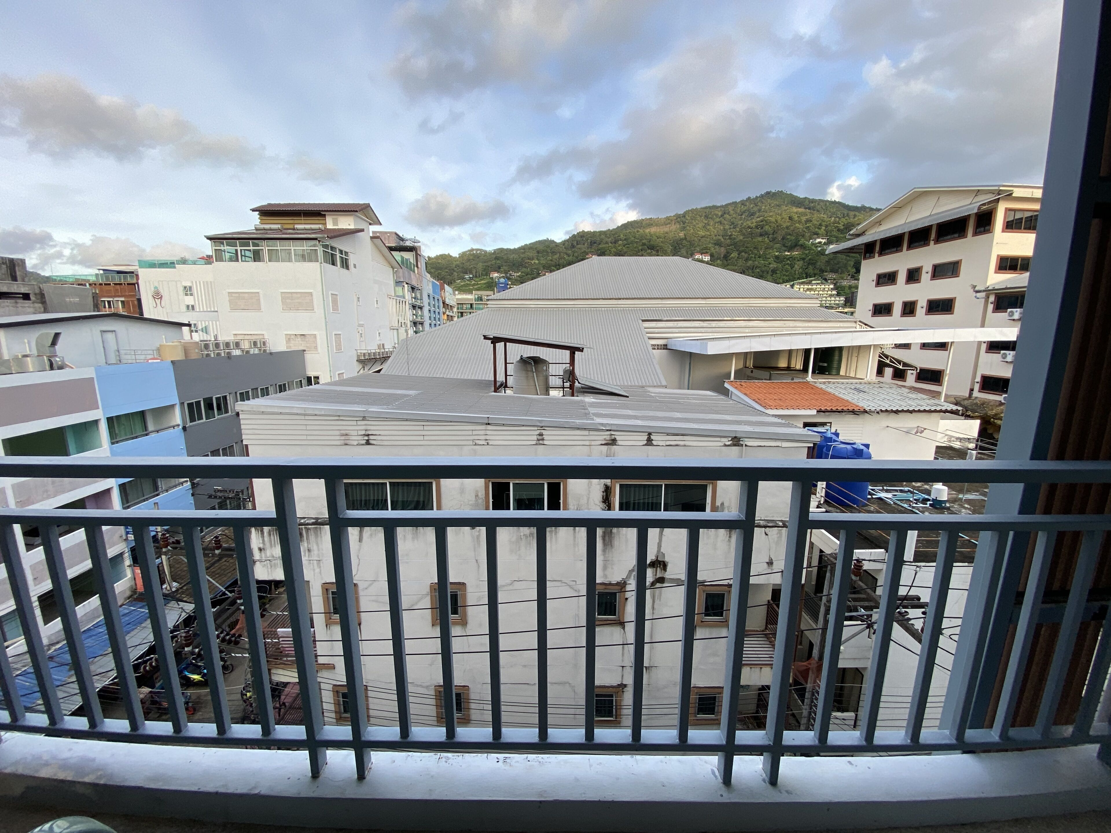 77 Patong Hotel & Spa