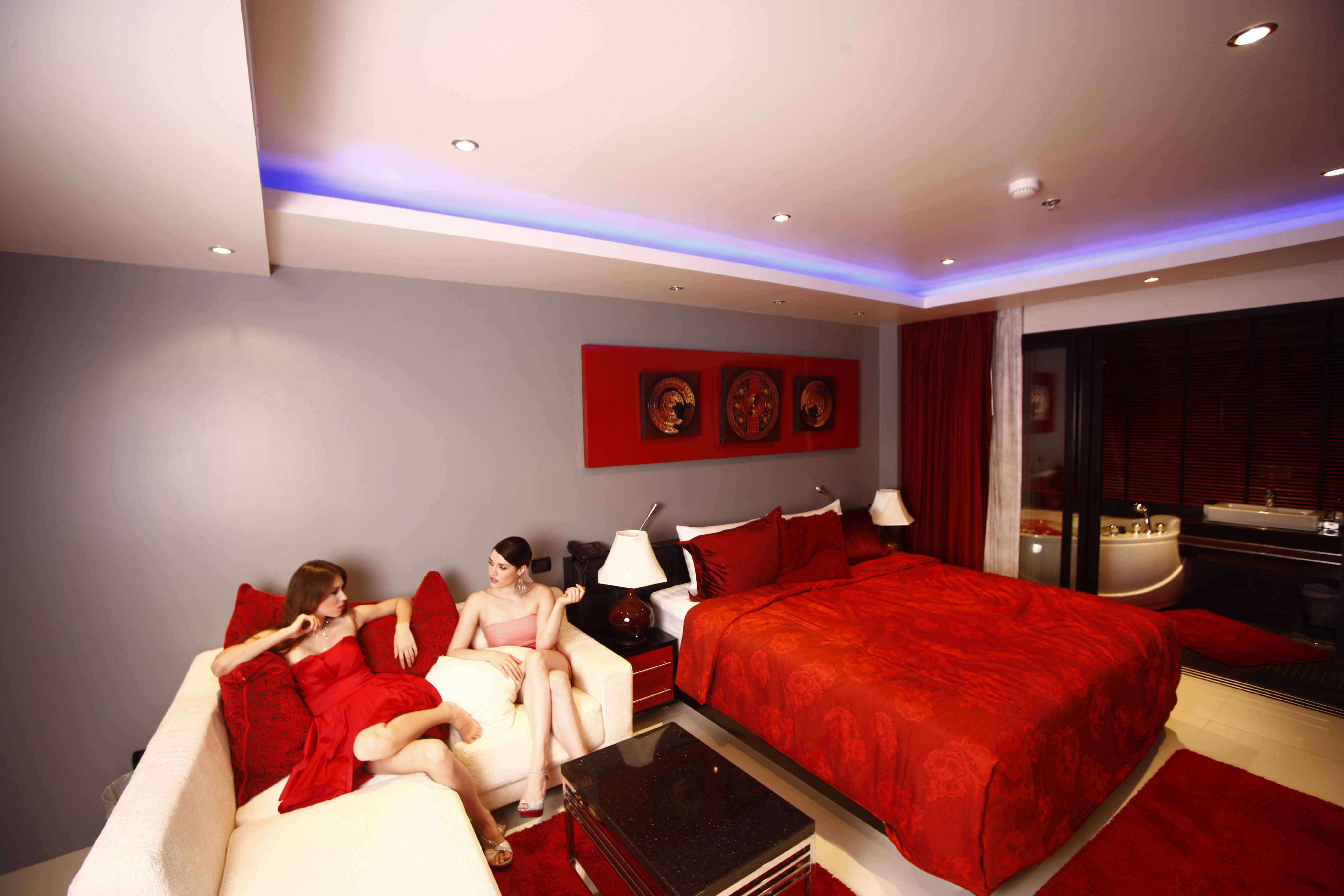 Absolute Bangla Suites