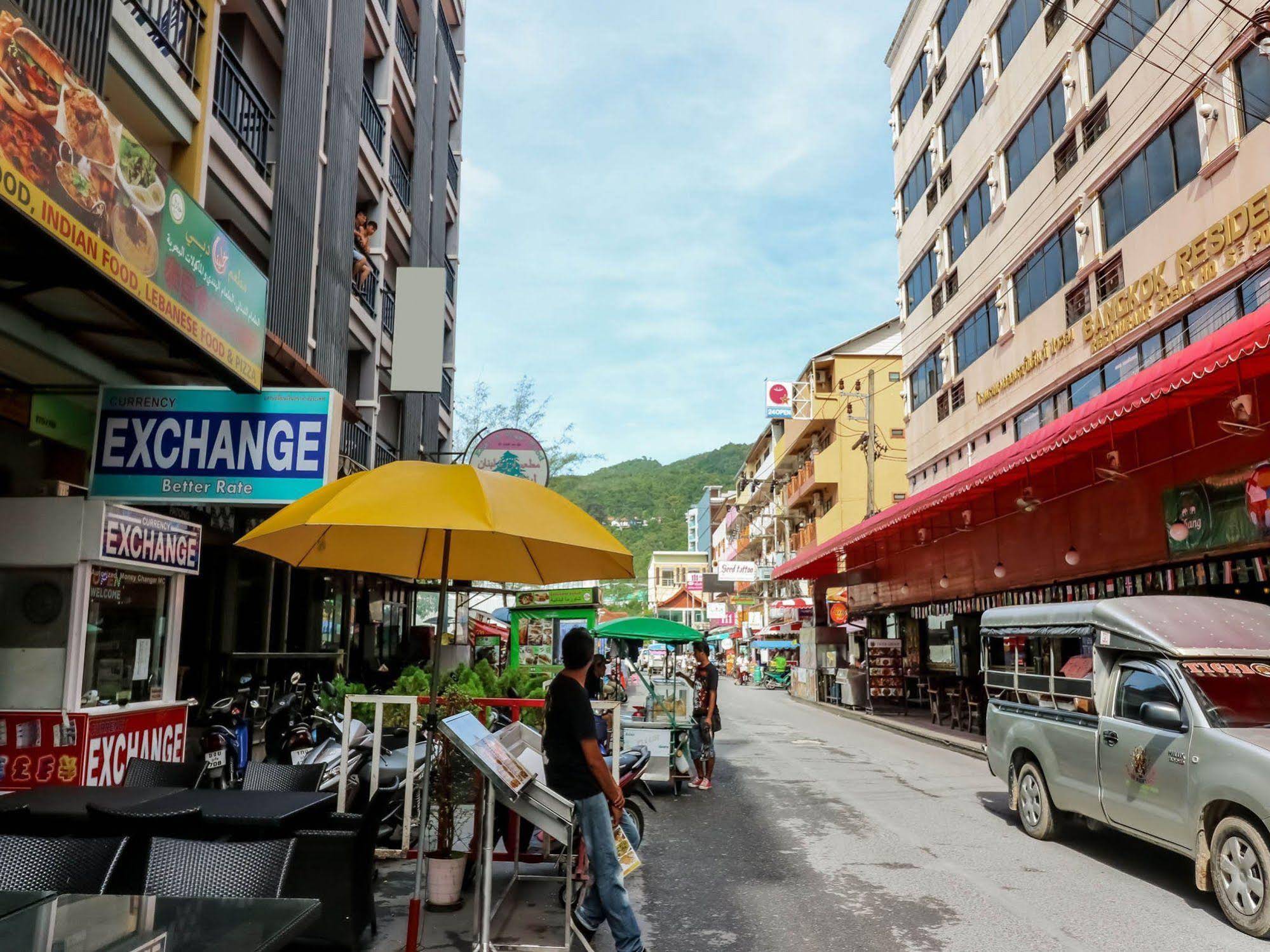 Acca Patong by NIDA Rooms