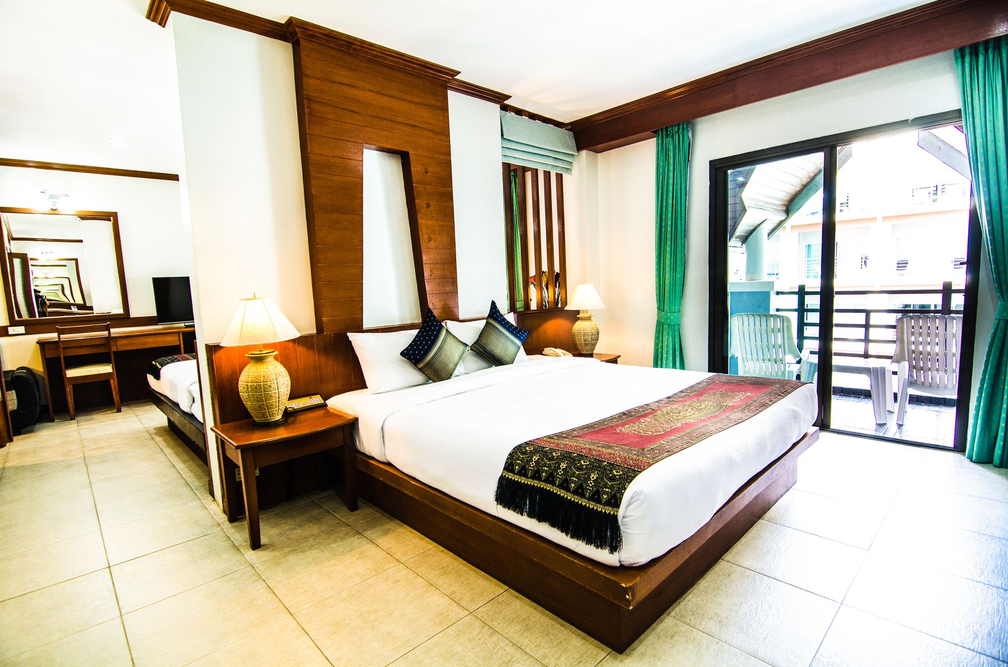 Amata Patong