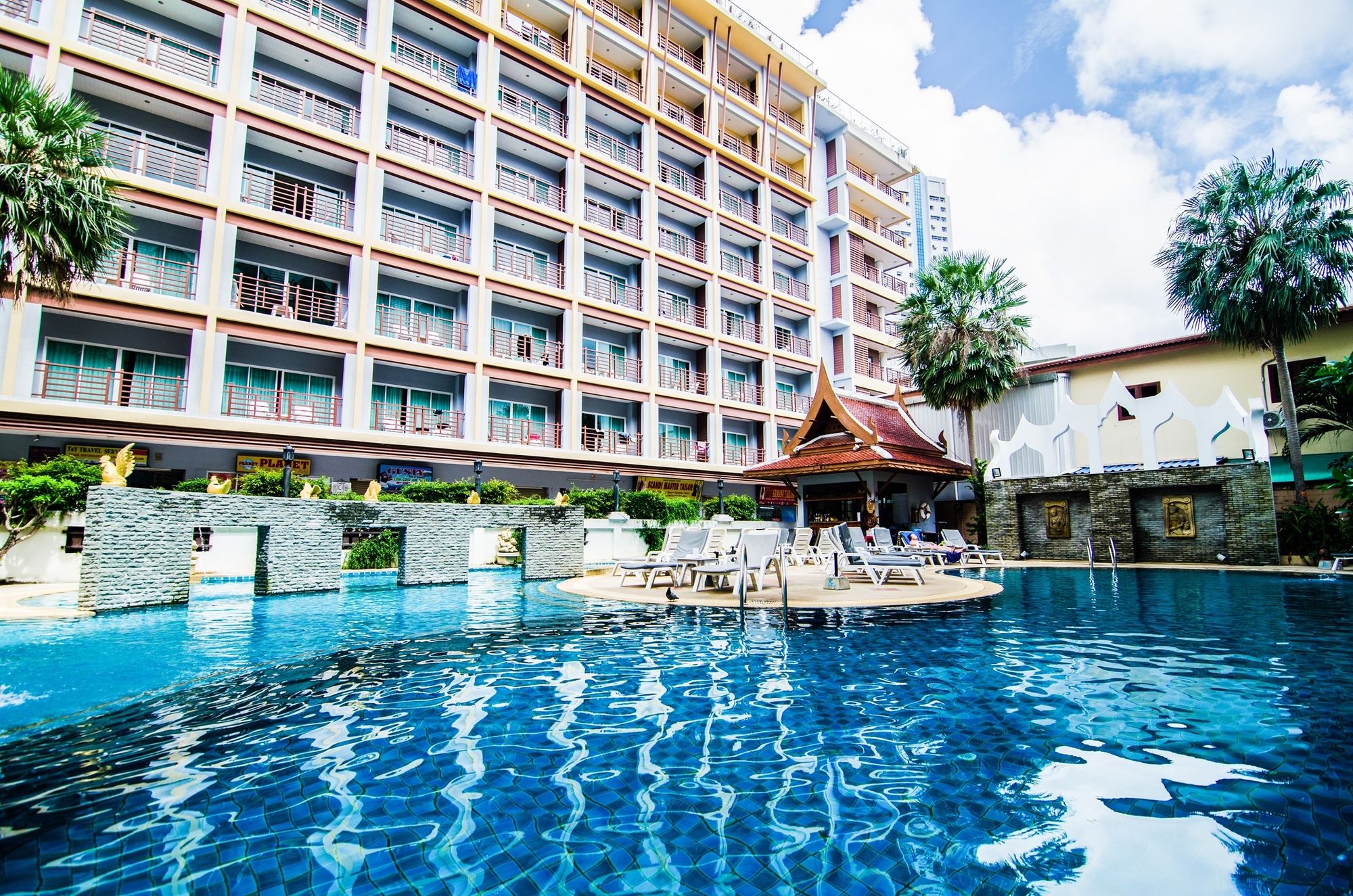 Amata Patong