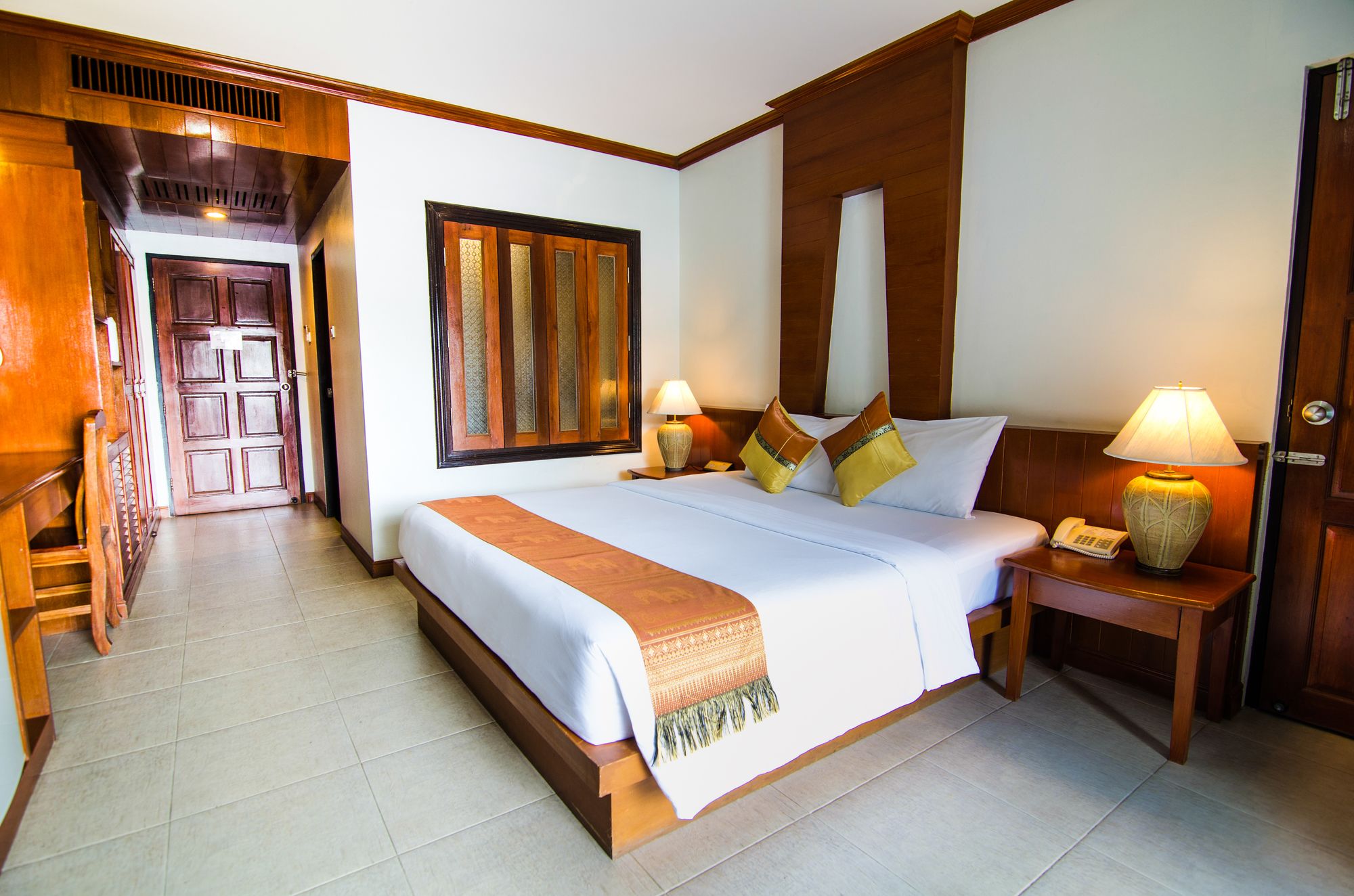 Amata Patong
