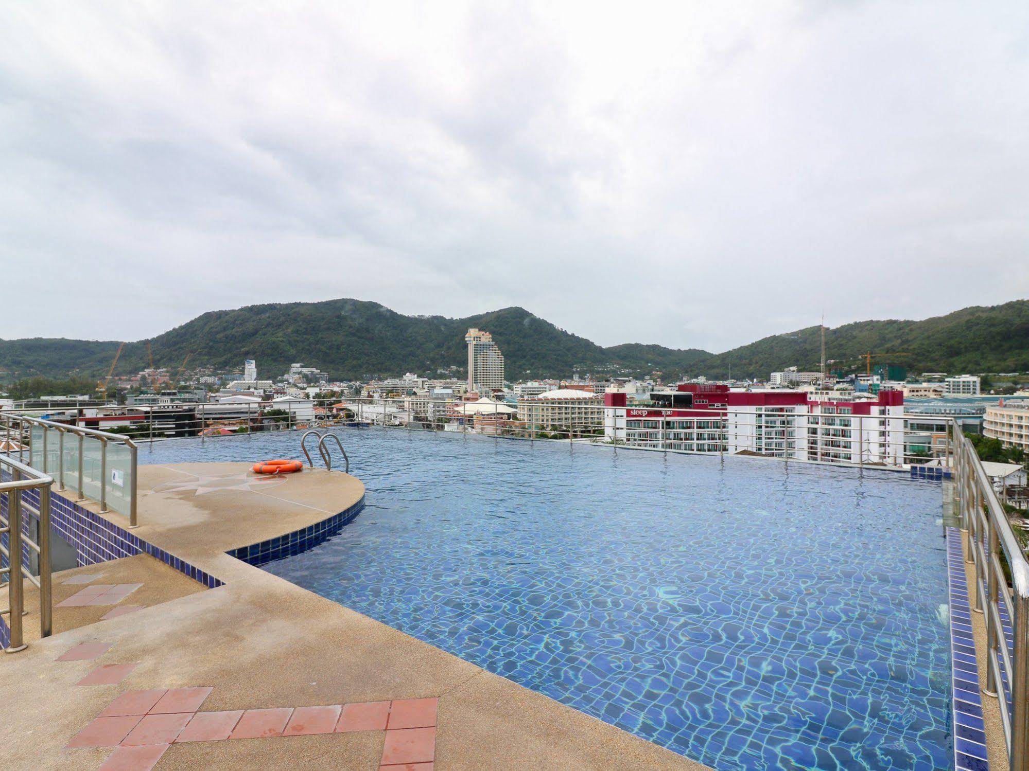 Amata Patong by NIDA Rooms