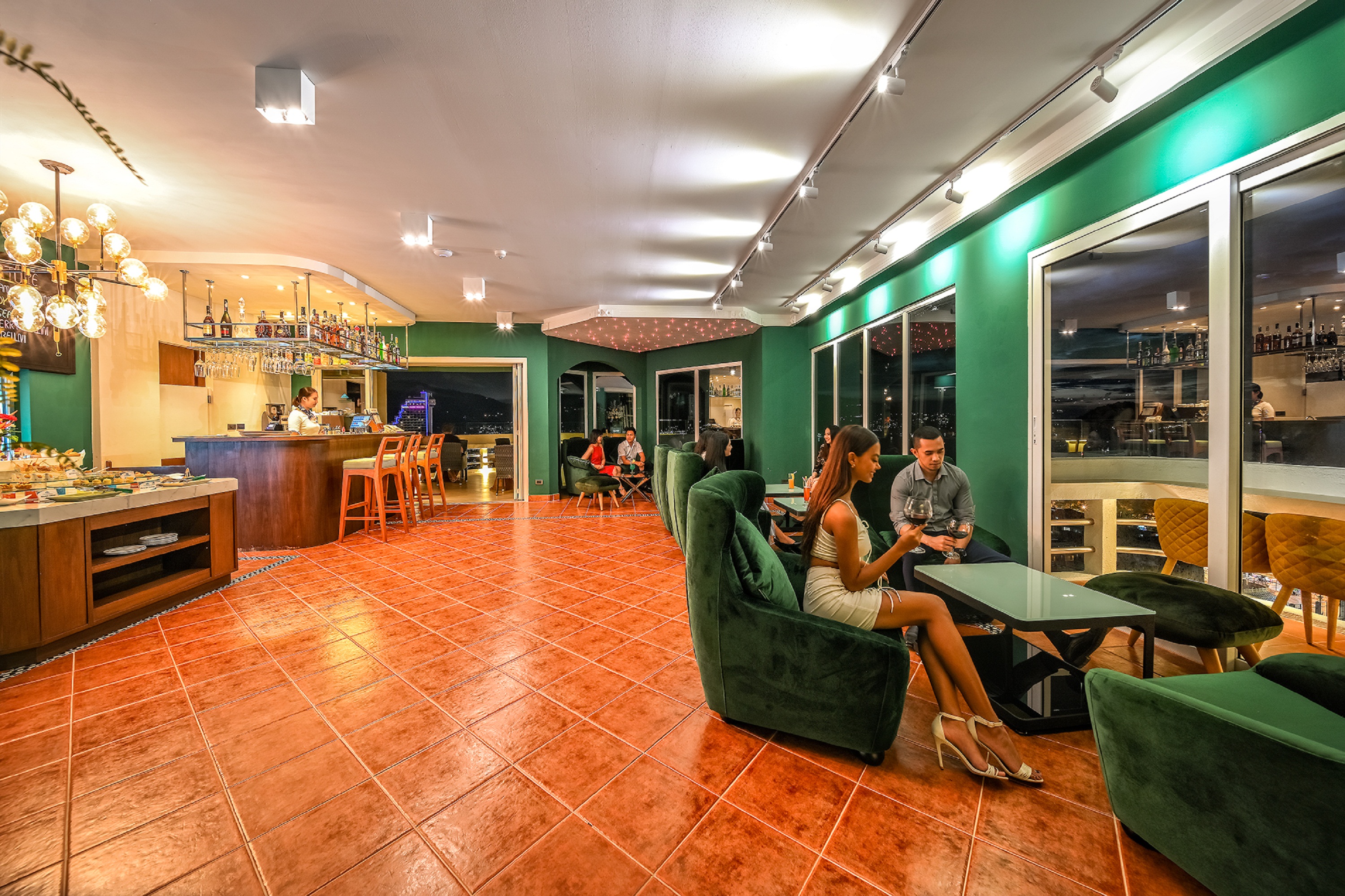 Andaman Beach Suites Hotel