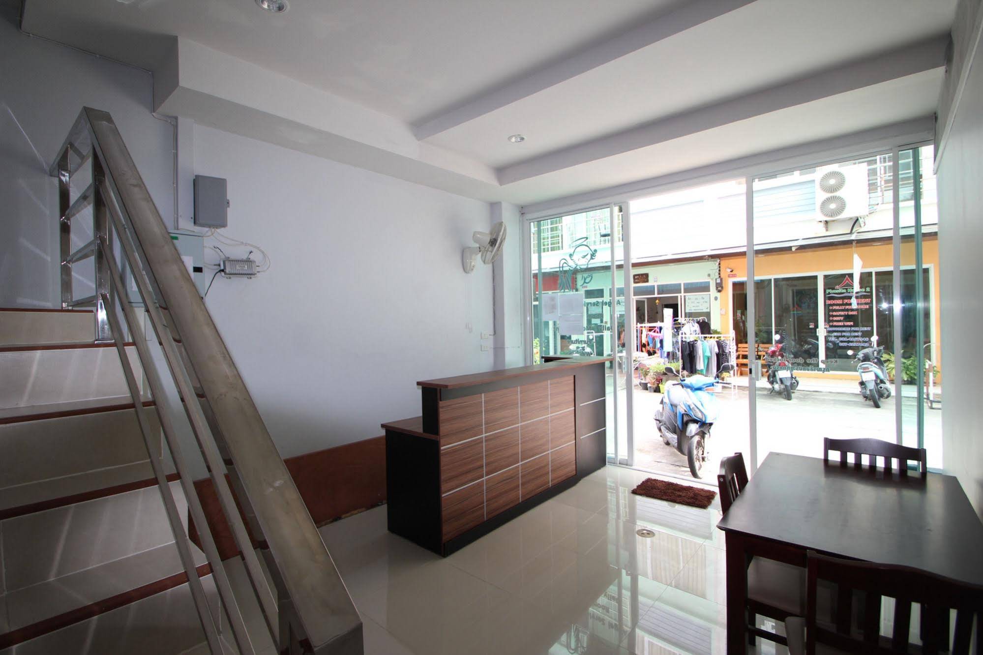 Angel Service Apartment Patong Beach