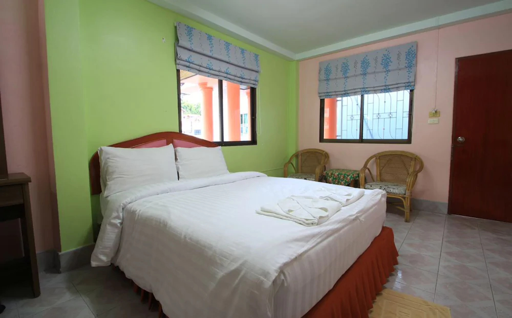 Baan Boa Guest House