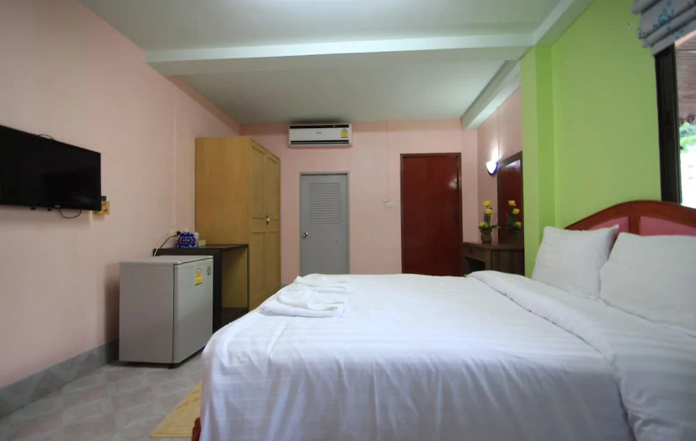 Baan Boa Guest House