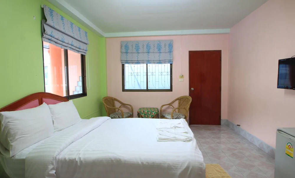 Baan Boa Guest House