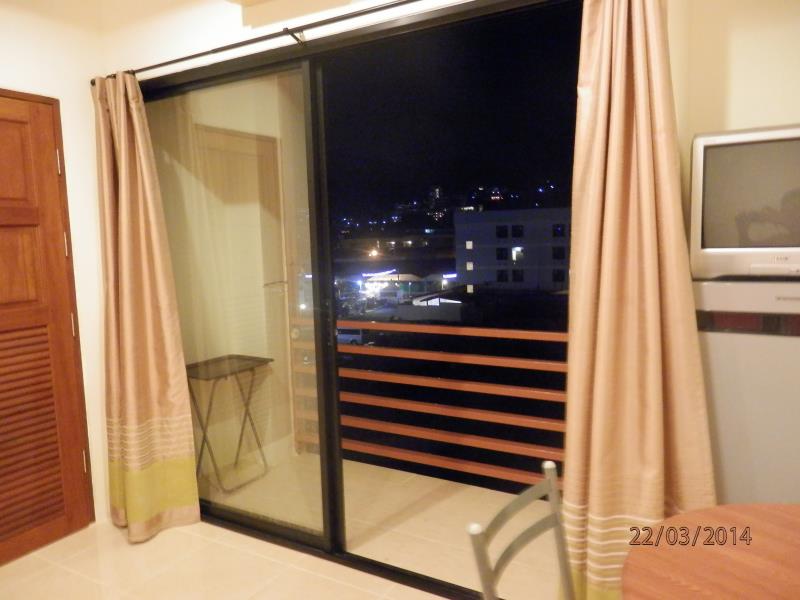 Ban Patong Residence