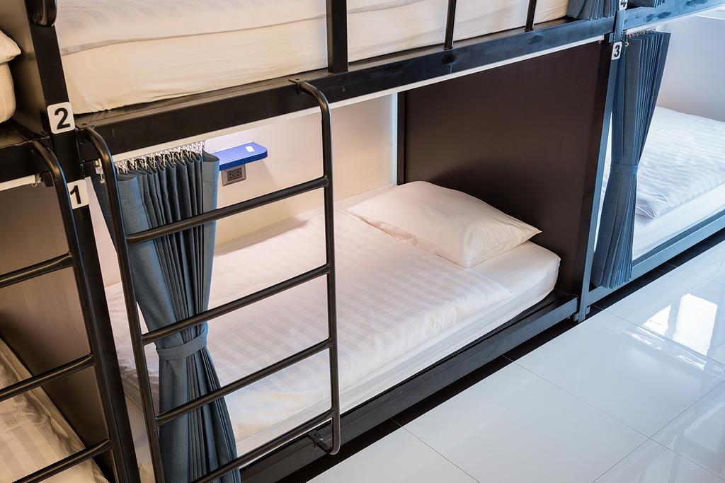 BearPacker Patong Hostel