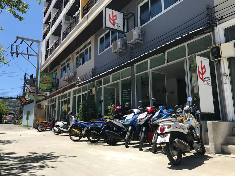 Bedbox Guesthouse And Hostel